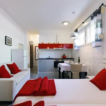 Apartment Fully Equiped Next To The *